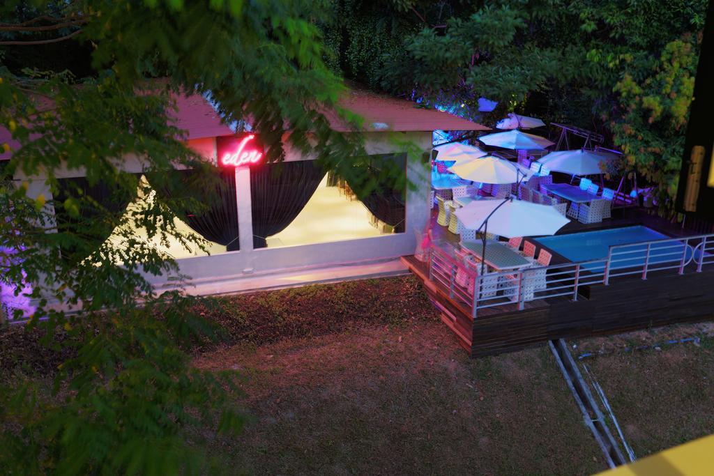Raintr33 Hotel Singapur Exterior foto