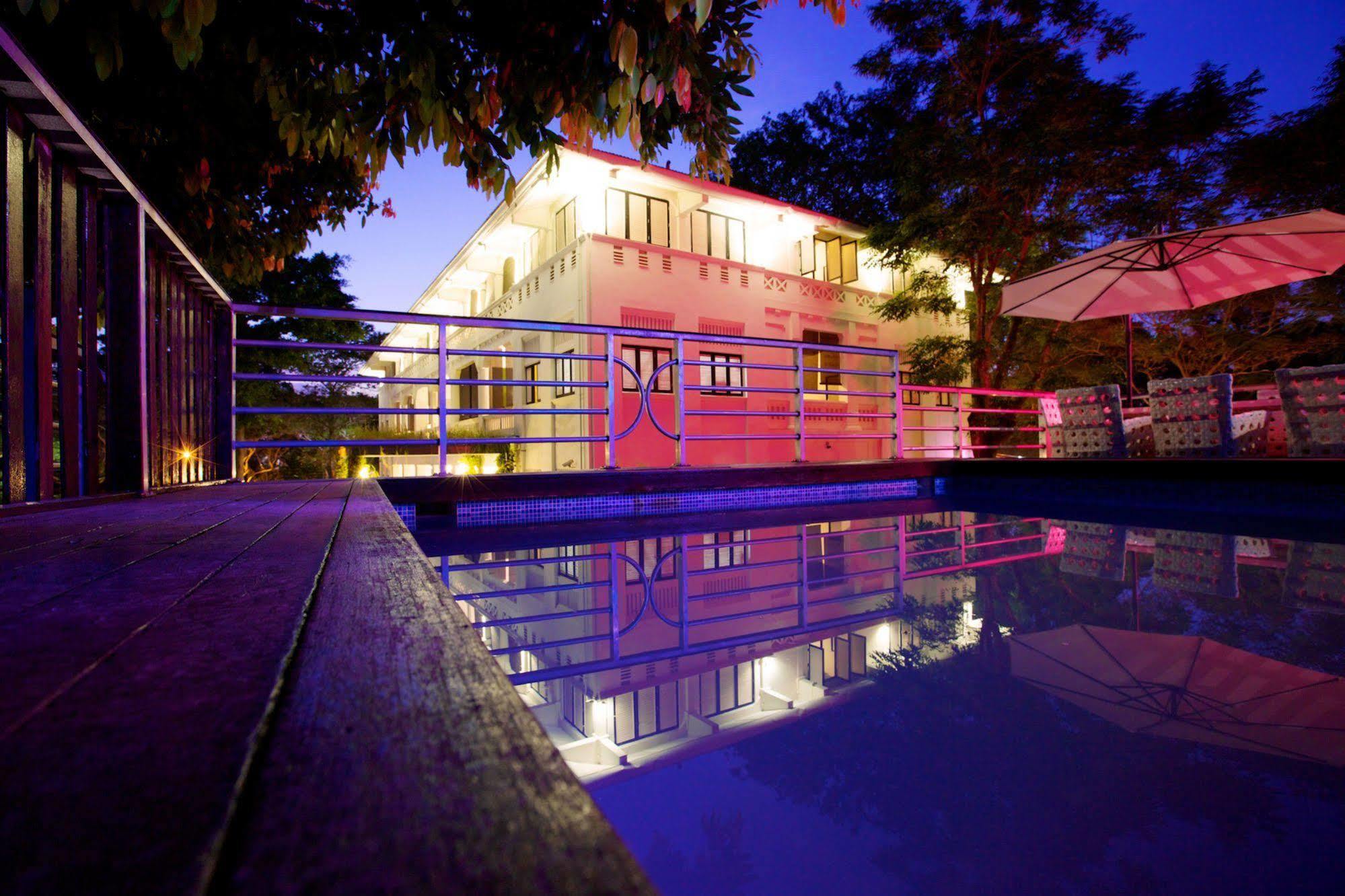 Raintr33 Hotel Singapur Exterior foto