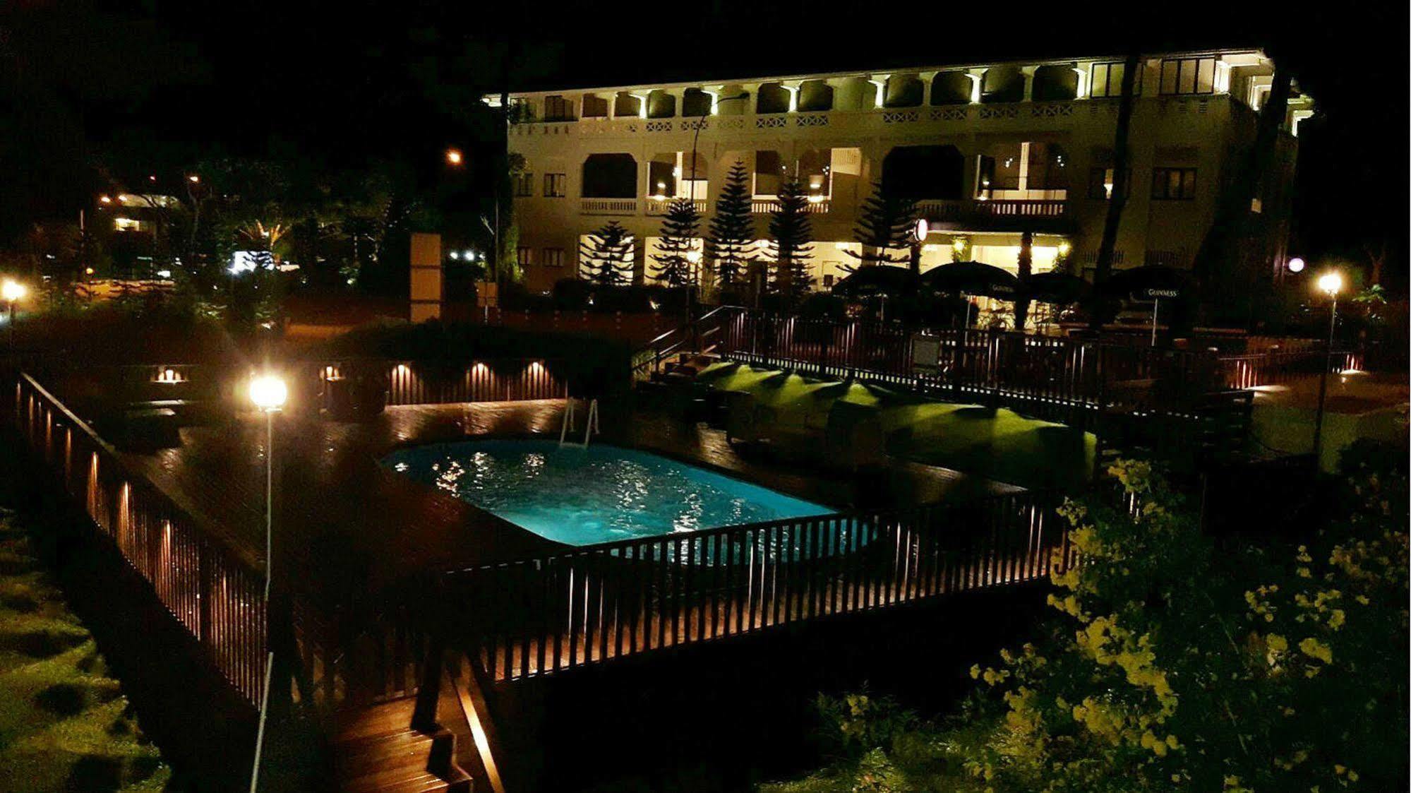 Raintr33 Hotel Singapur Exterior foto